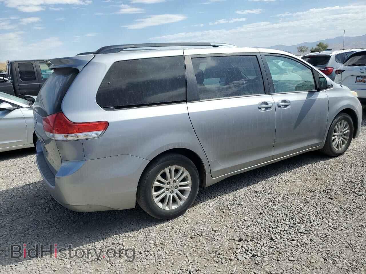 2012 TOYOTA All Models - VIN: 5TDYK3DC5CS251052 - Фото 3