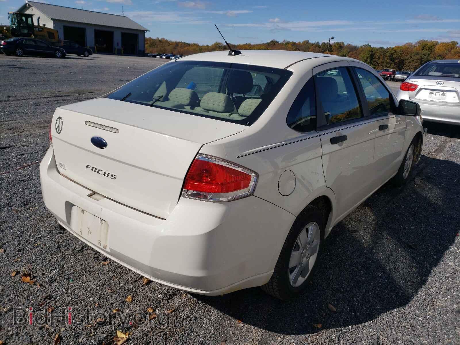 2010 FORD FOCUS - VIN: 1FAHP3EN3AW109108 - Фото 4