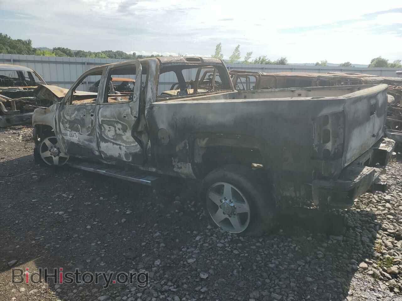 2016 GMC SIERRA - VIN: 1GT12TE87GF246808 - Фото 2