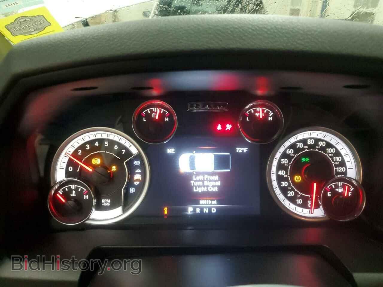 2018 RAM 1500 - VIN: 1C6RR7LT1JS335762 - Фото 9