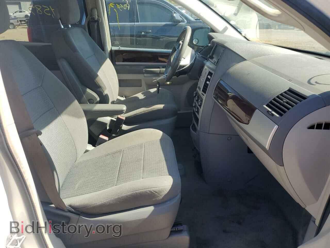 2010 CHRYSLER MINIVAN - VIN: 2A4RR5D12AR422303 - Photo 5