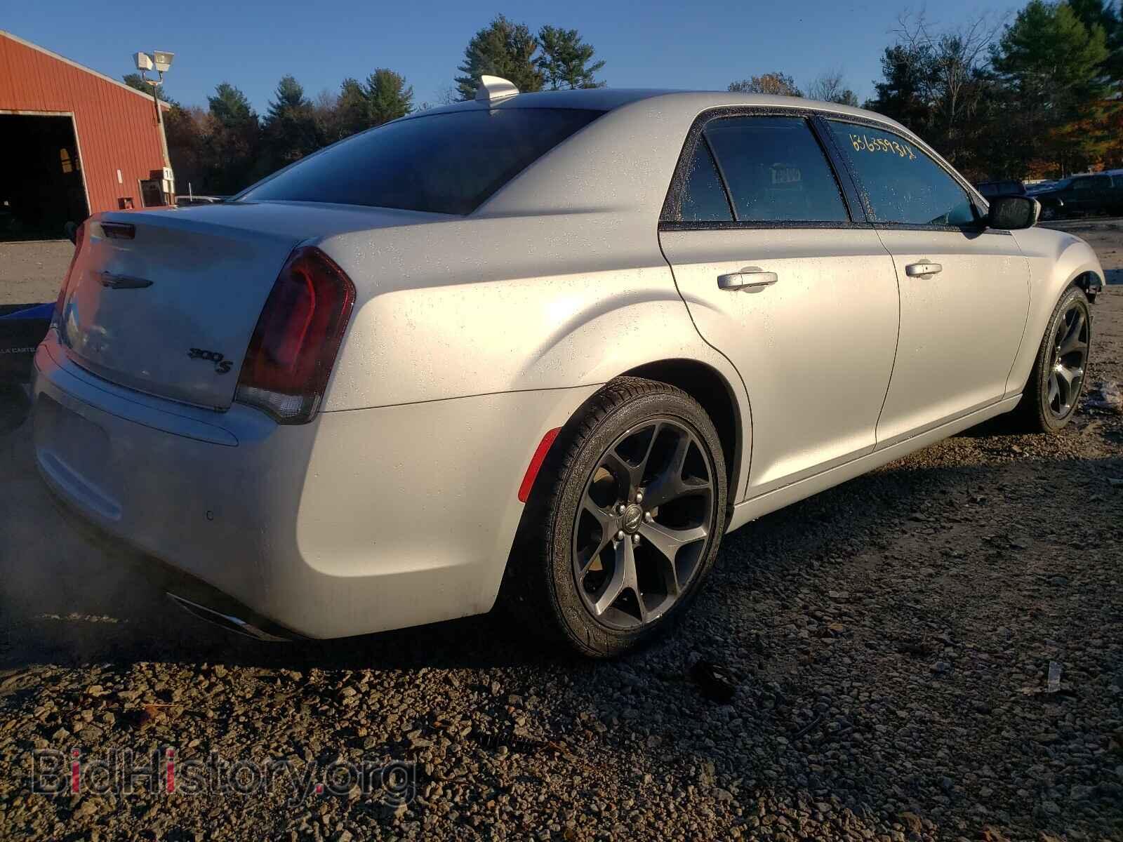 2021 CHRYSLER 300 - VIN: 2C3CCABG7MH532890 - Фото 4