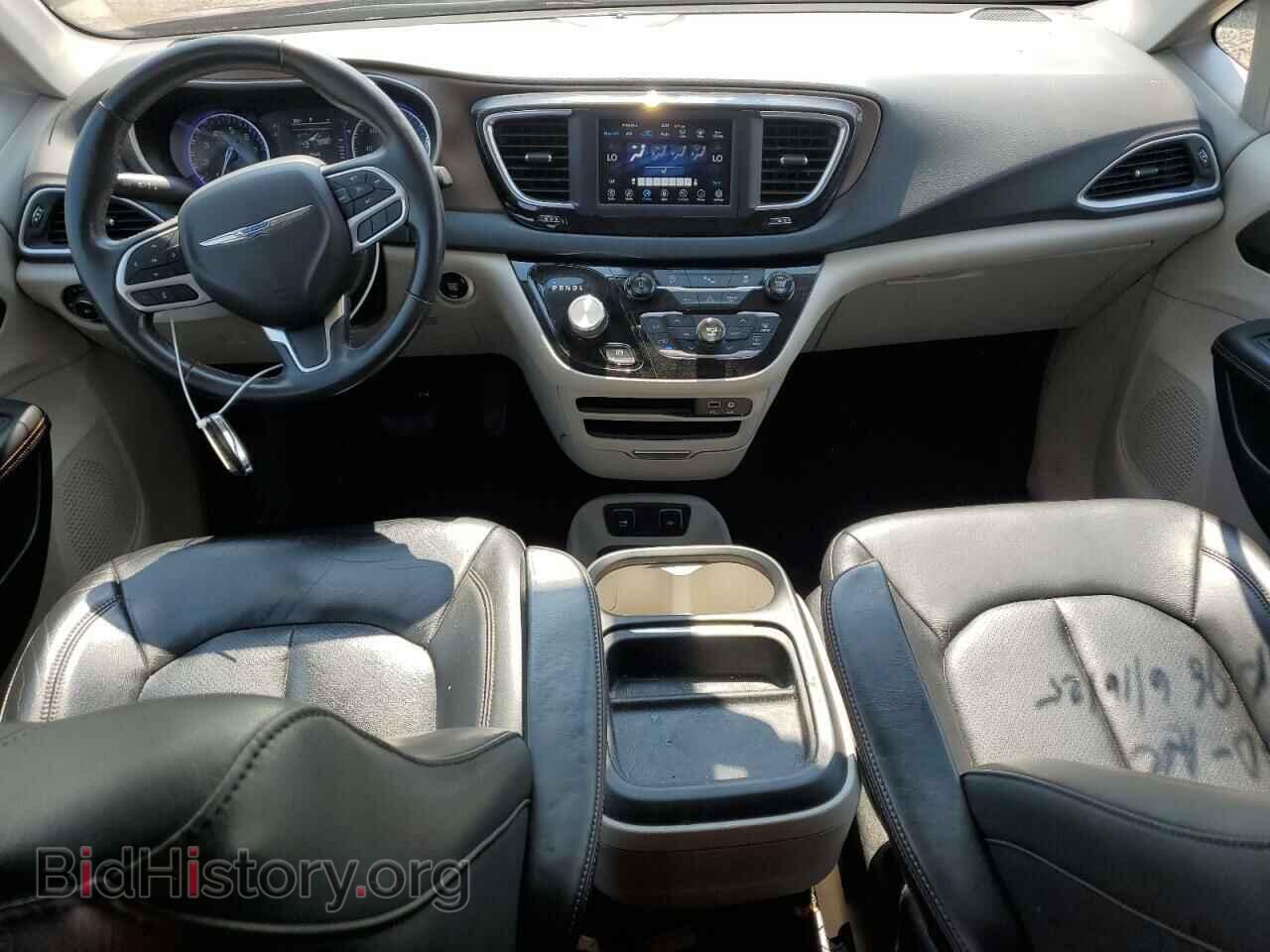 2018 CHRYSLER PACIFICA - VIN: 2C4RC1BG9JR128016 - Фото 8