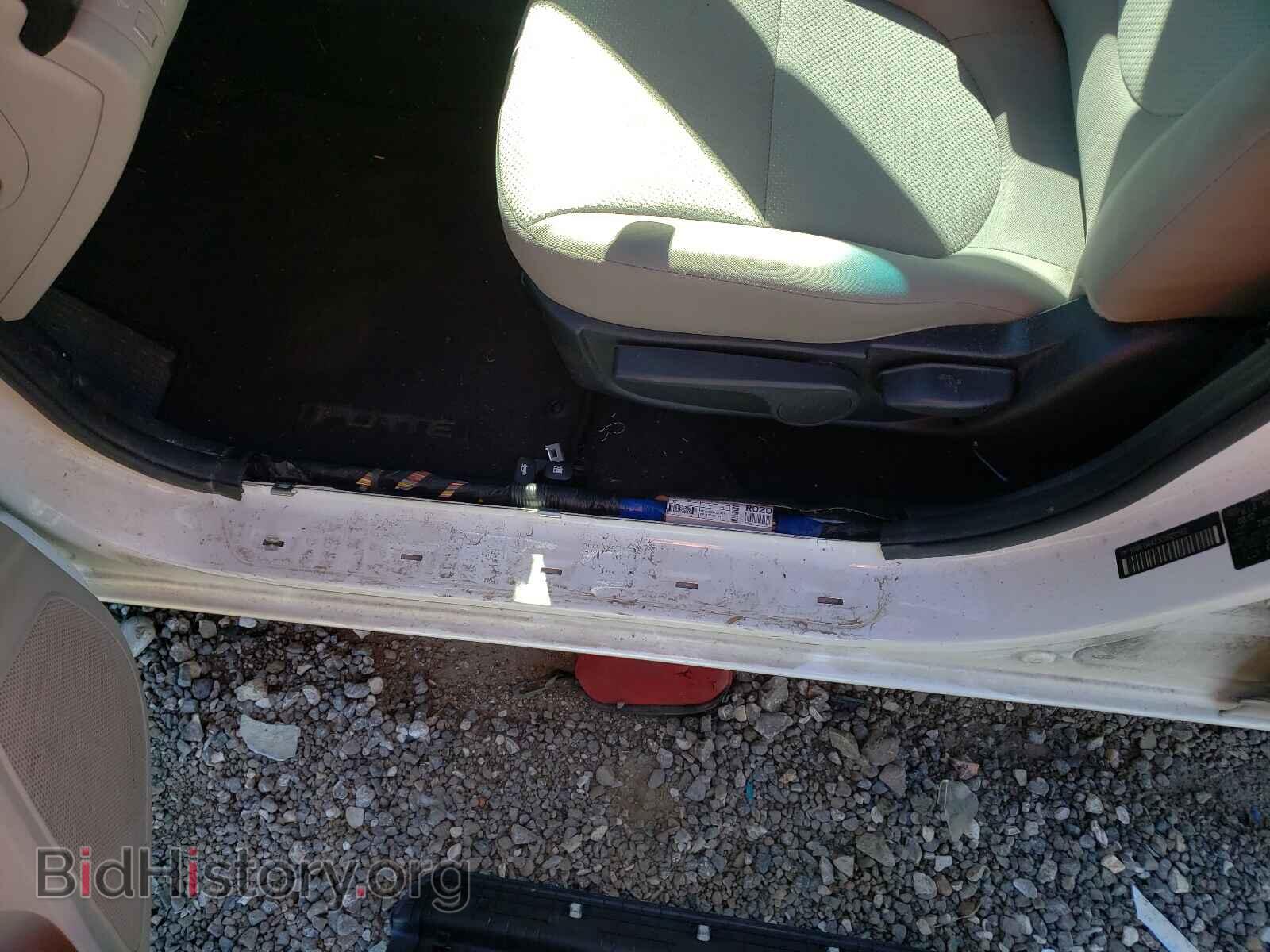 2012 KIA FORTE - VIN: KNAFU4A23C5620562 - Фото 9
