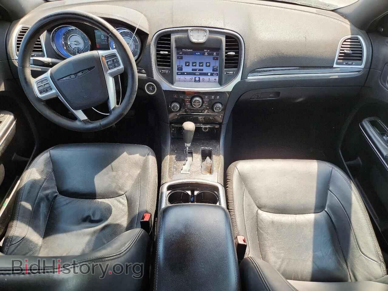 2011 CHRYSLER 300 - VIN: 2C3CA5CG3BH563661 - Фото 8
