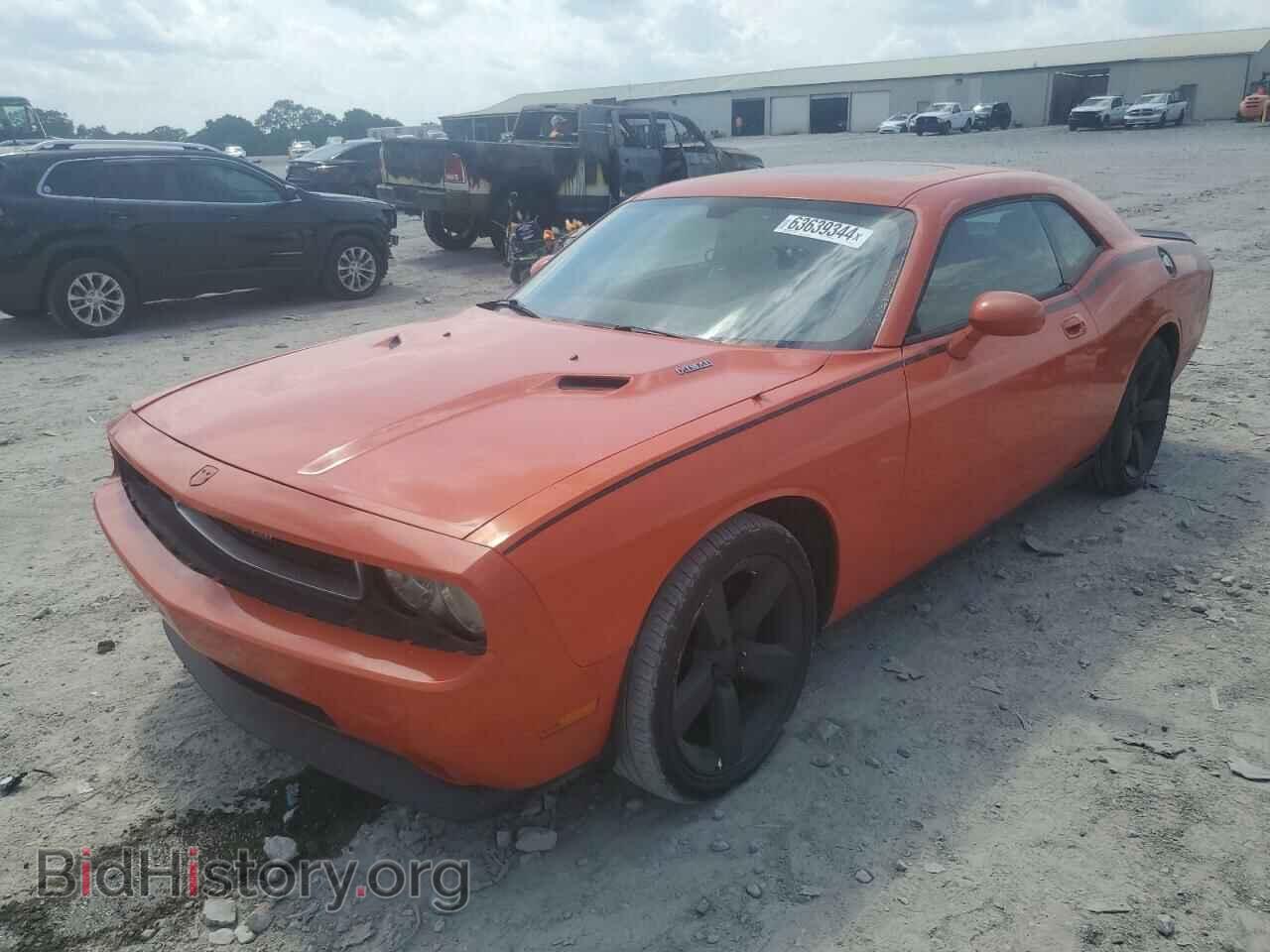 Photo 2B3LJ54T09H509561 - DODGE CHALLENGER 2009
