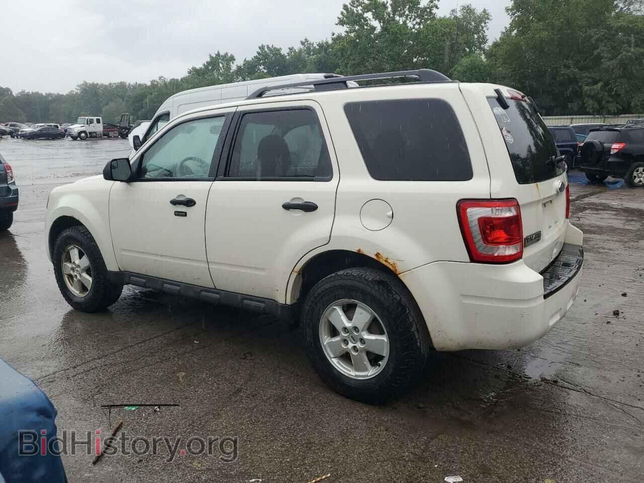 2010 FORD ESCAPE - VIN: 1FMCU9D72AKB54384 - Фото 2