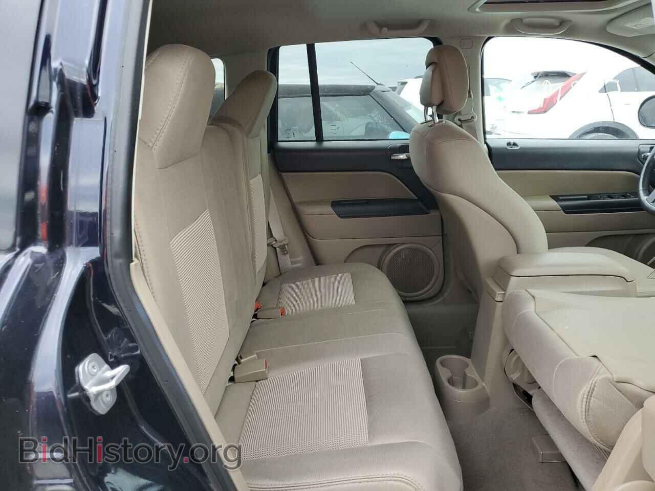 2011 JEEP COMPASS - VIN: 1J4NF1FB2BD202007 - Фото 6