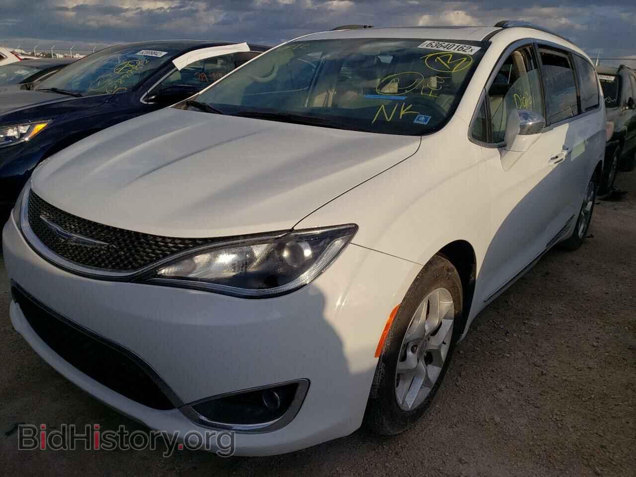 2020 CHRYSLER PACIFICA - VIN: 2C4RC1GGXLR162963 - Фото 2