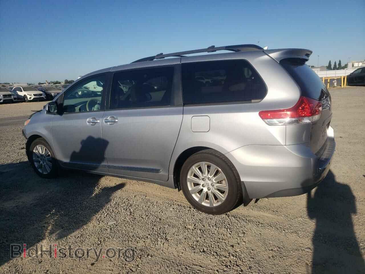 2013 TOYOTA All Models - VIN: 5TDDK3DC4DS051232 - Фото 2