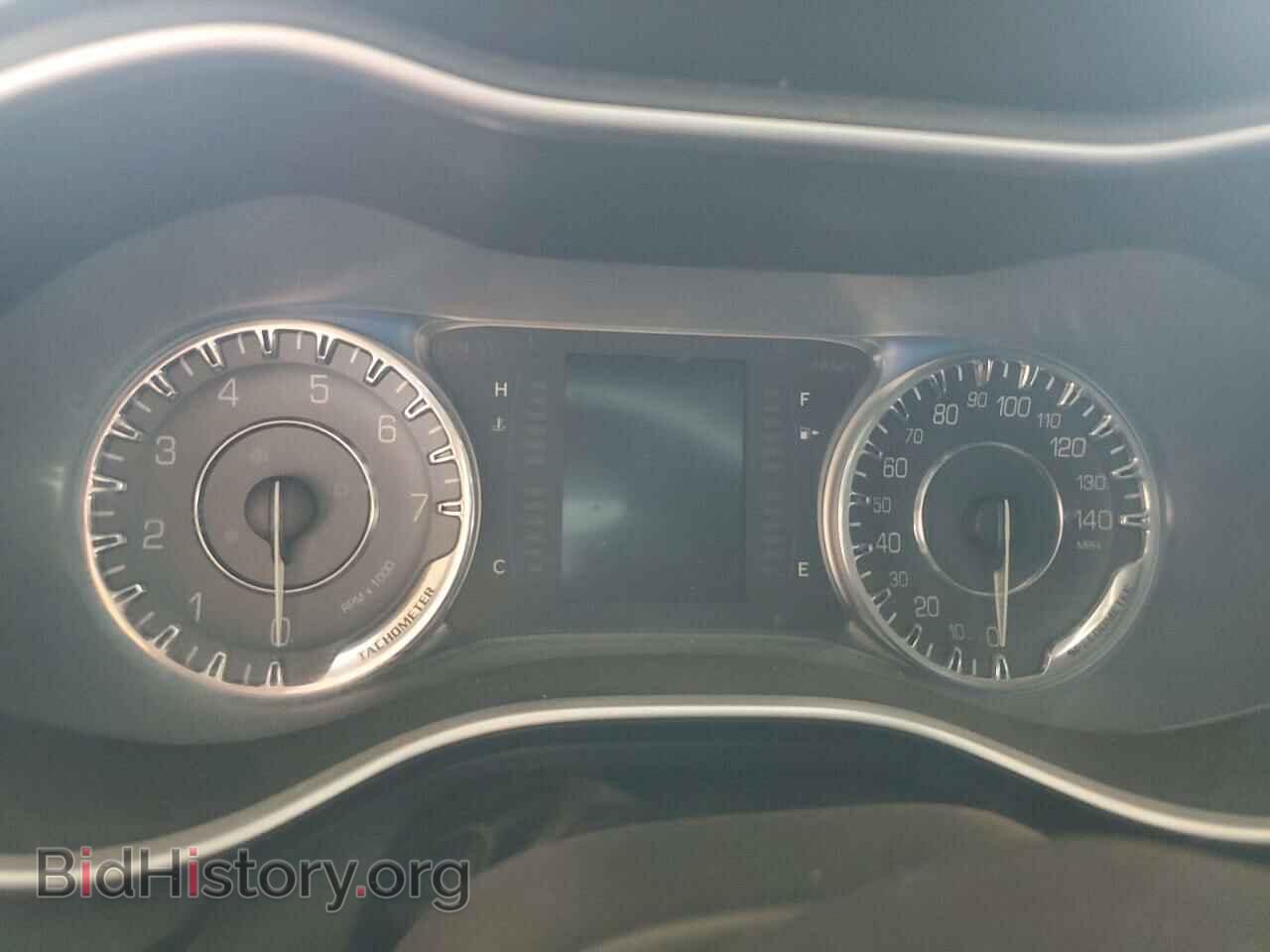2015 CHRYSLER 200 - VIN: 1C3CCCAB5FN682475 - Photo 9