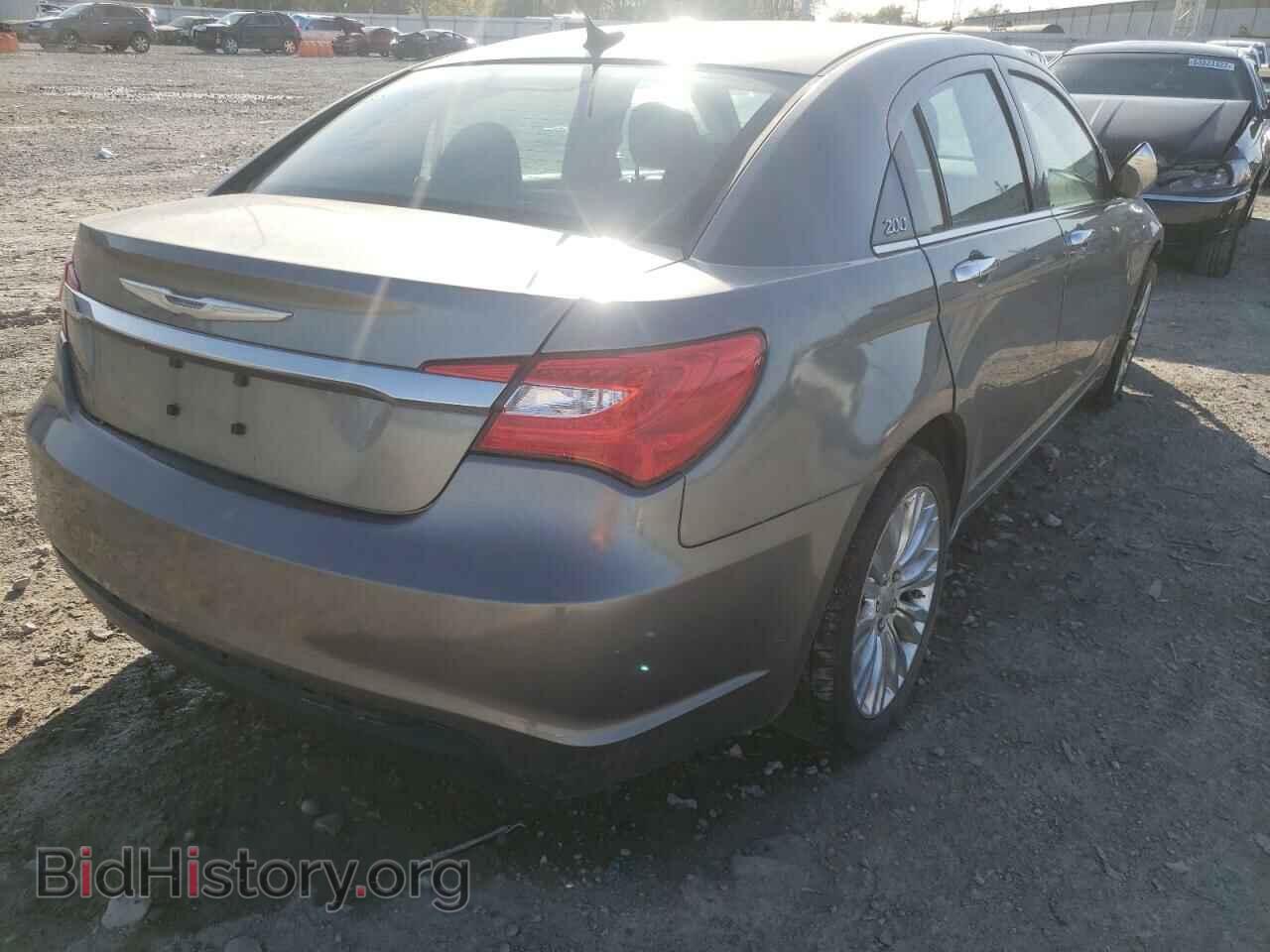 2013 CHRYSLER 200 - VIN: 1C3CCBCG3DN737120 - Photo 4