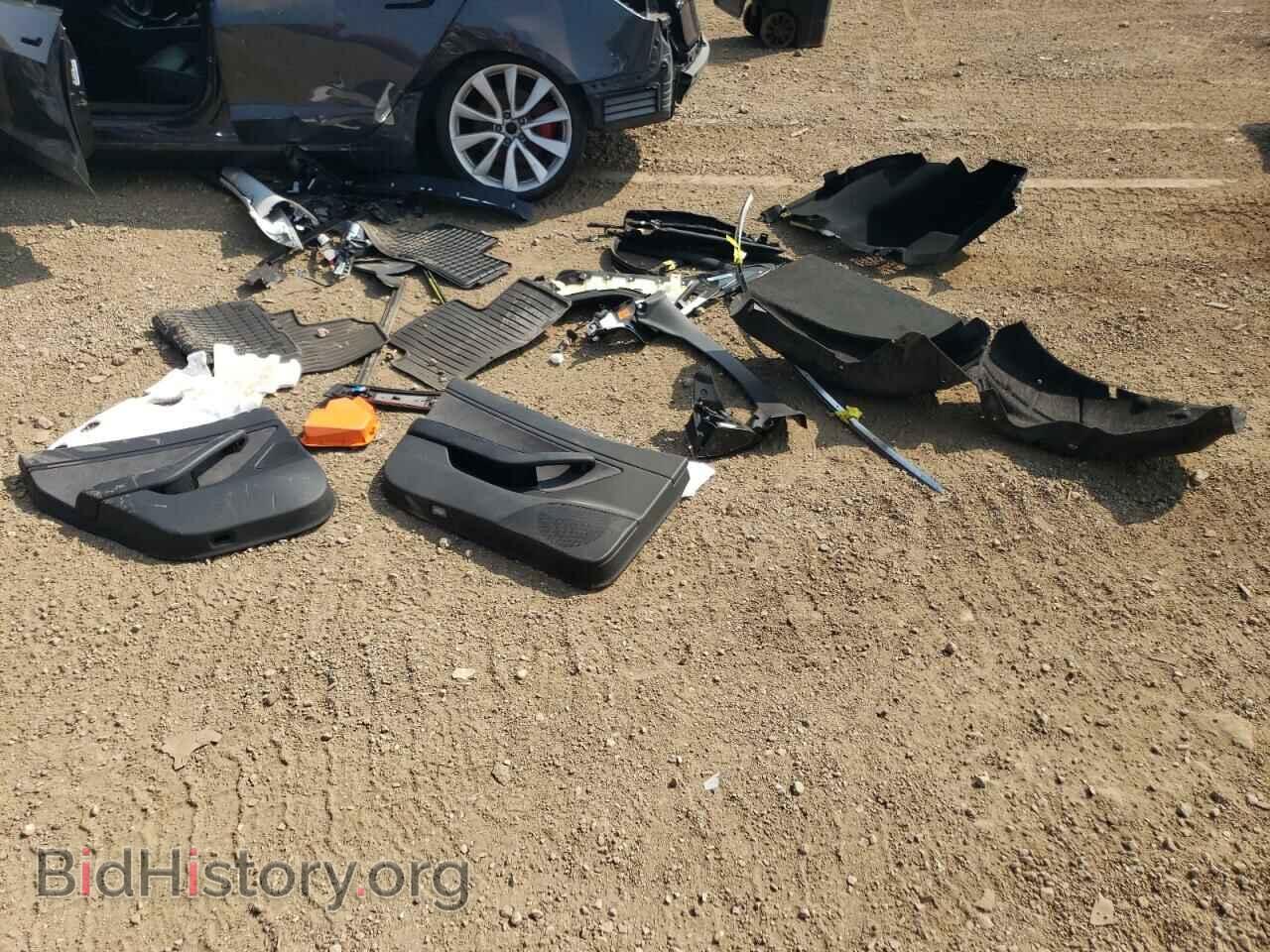 2018 TESLA MODEL 3 - VIN: 5YJ3E1EBXJF083177 - Фото 12