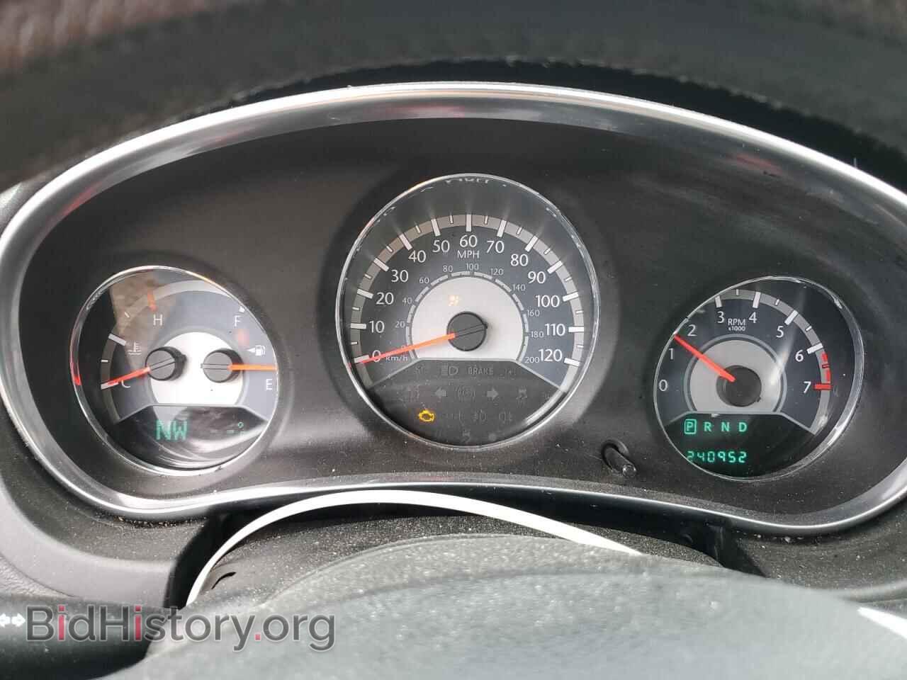 2012 CHRYSLER 200 - VIN: 1C3CCBBB6CN104857 - Фото 9