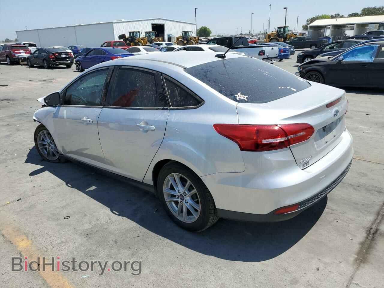 2017 FORD FOCUS - VIN: 1FADP3F29HL325012 - Photo 2