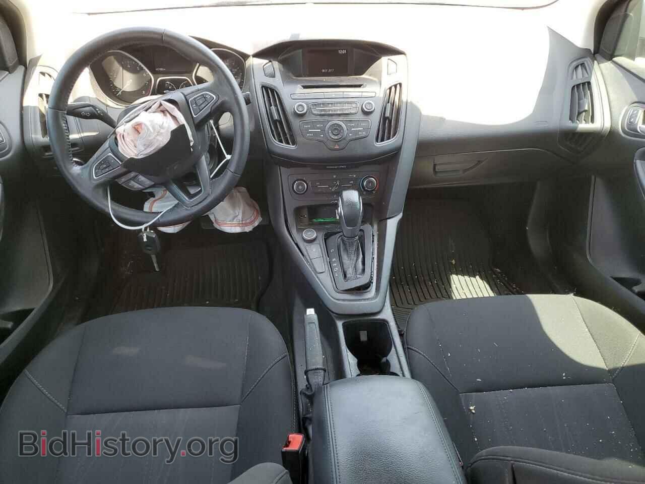 2017 FORD FOCUS - VIN: 1FADP3F29HL325012 - Photo 8