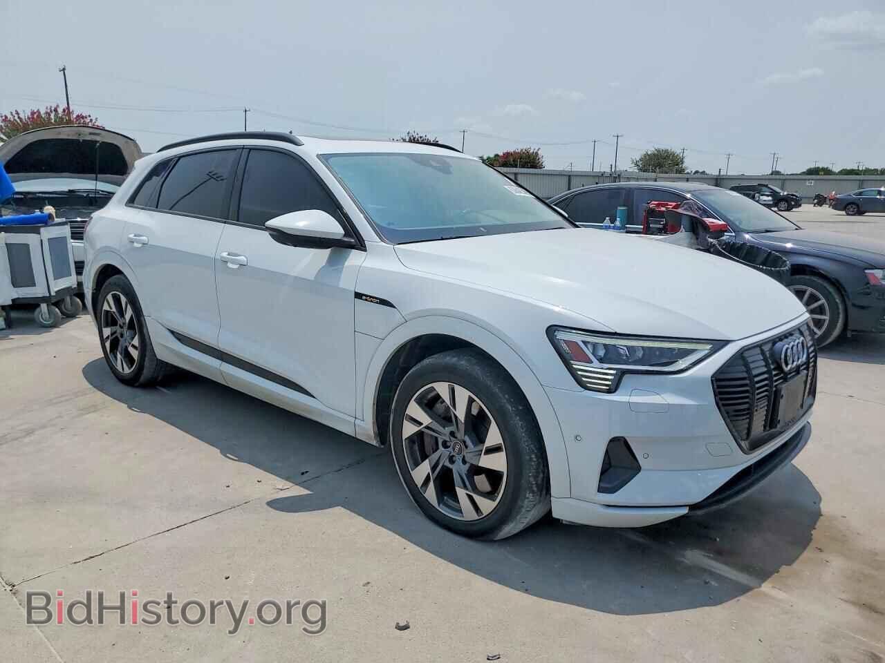 2022 AUDI E-TRON - VIN: WA1AAAGEXNB007777 - Photo 4