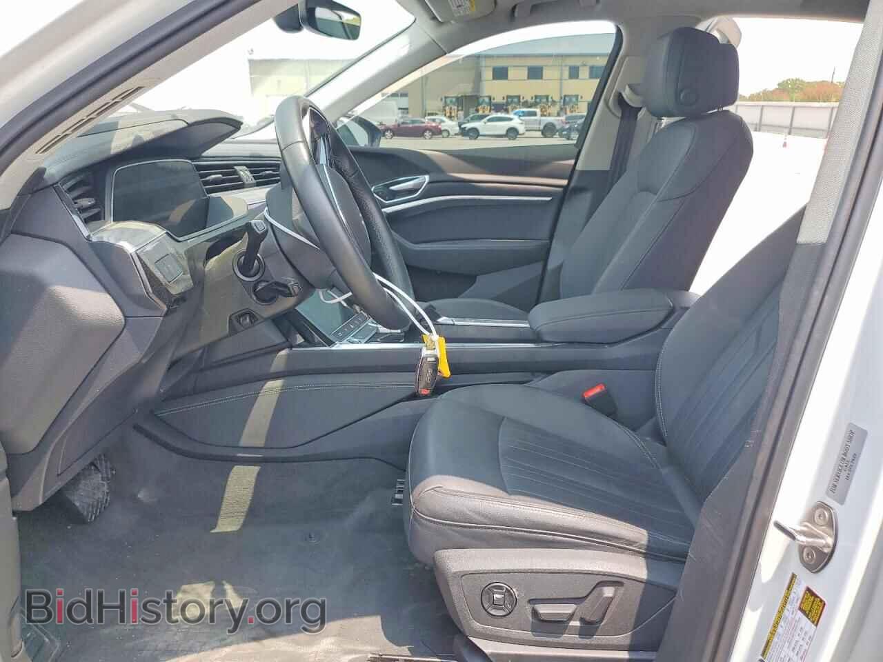 2022 AUDI E-TRON - VIN: WA1AAAGEXNB007777 - Photo 7