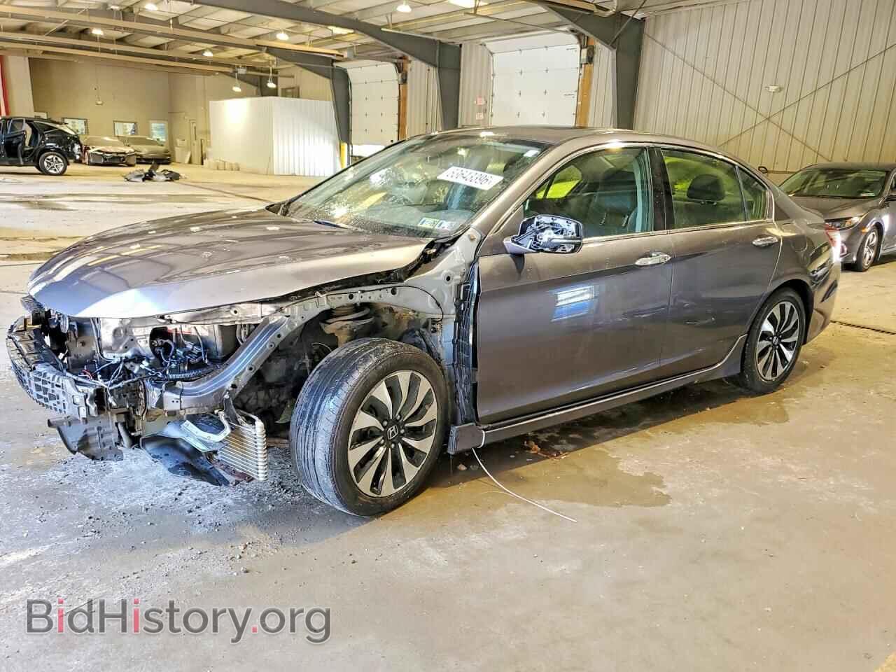 Фотография JHMCR6F75HC005472 - HONDA ACCORD 2017