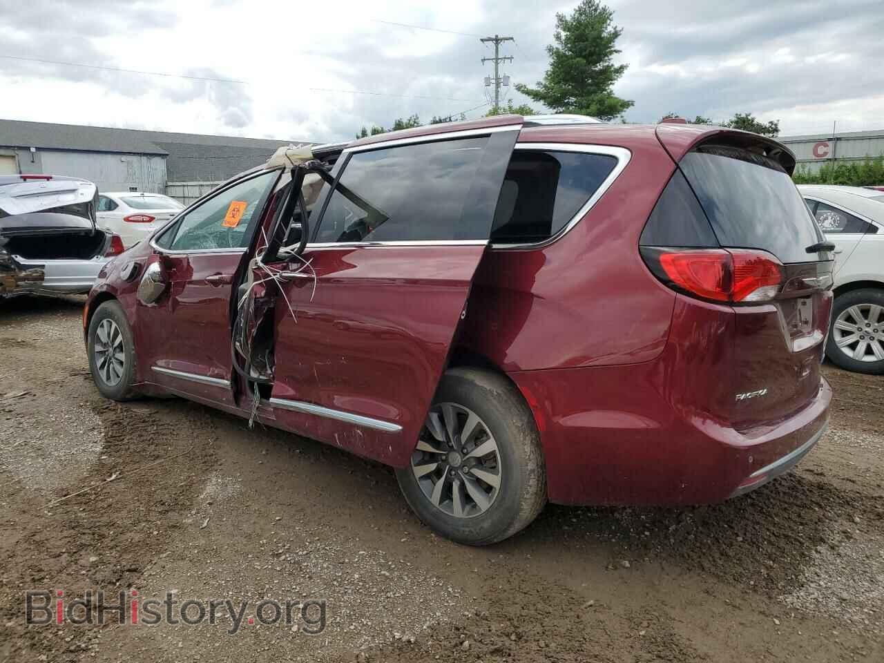2020 CHRYSLER PACIFICA - VIN: 2C4RC1N77LR258858 - Фото 2
