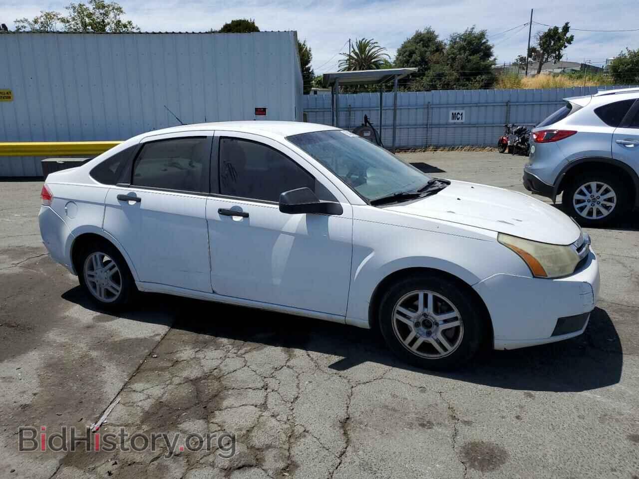 2008 FORD FOCUS - VIN: 1FAHP34N98W151438 - Фото 4