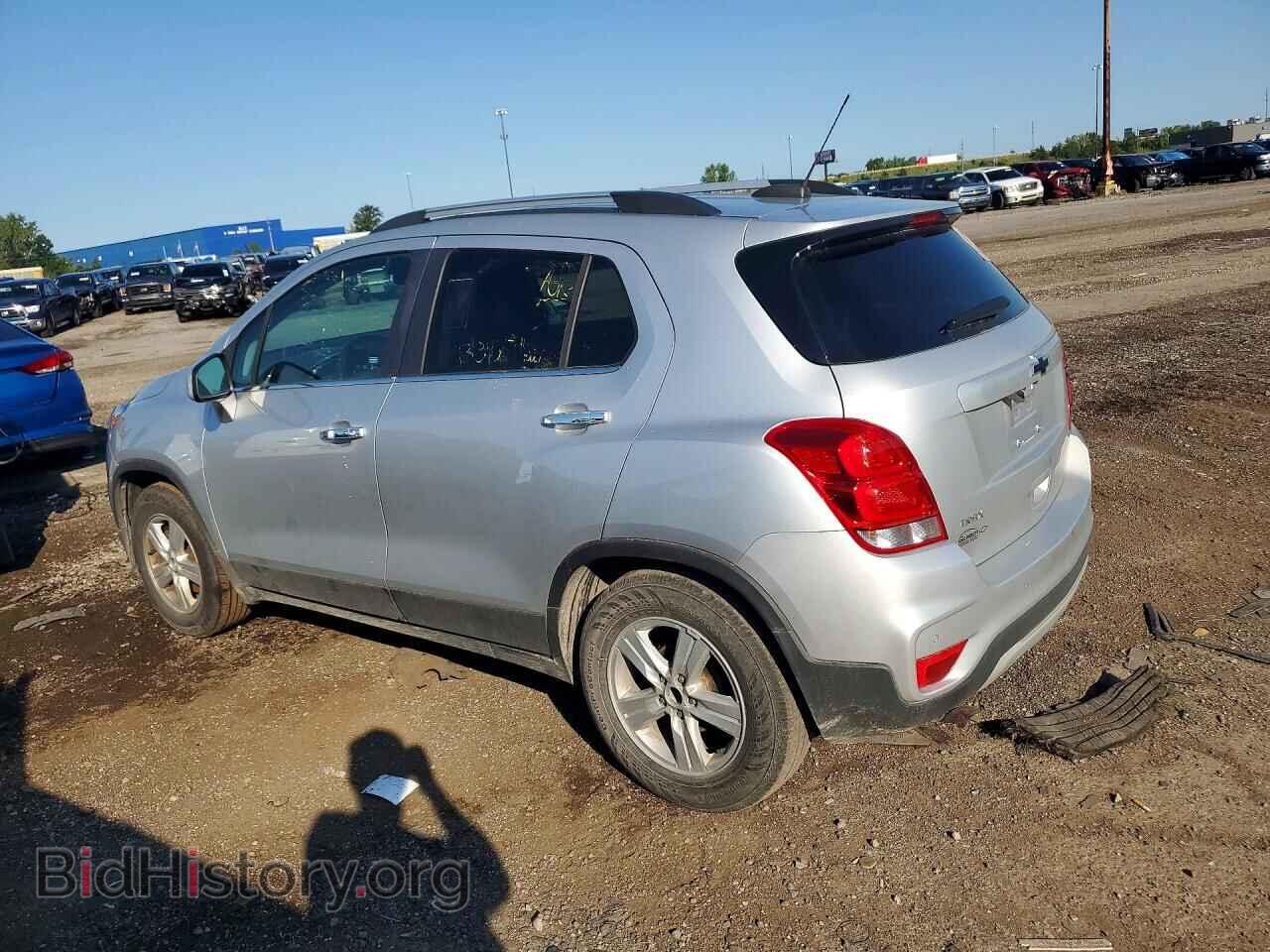 2019 CHEVROLET TRAX - VIN: 3GNCJLSB7KL400984 - Photo 2