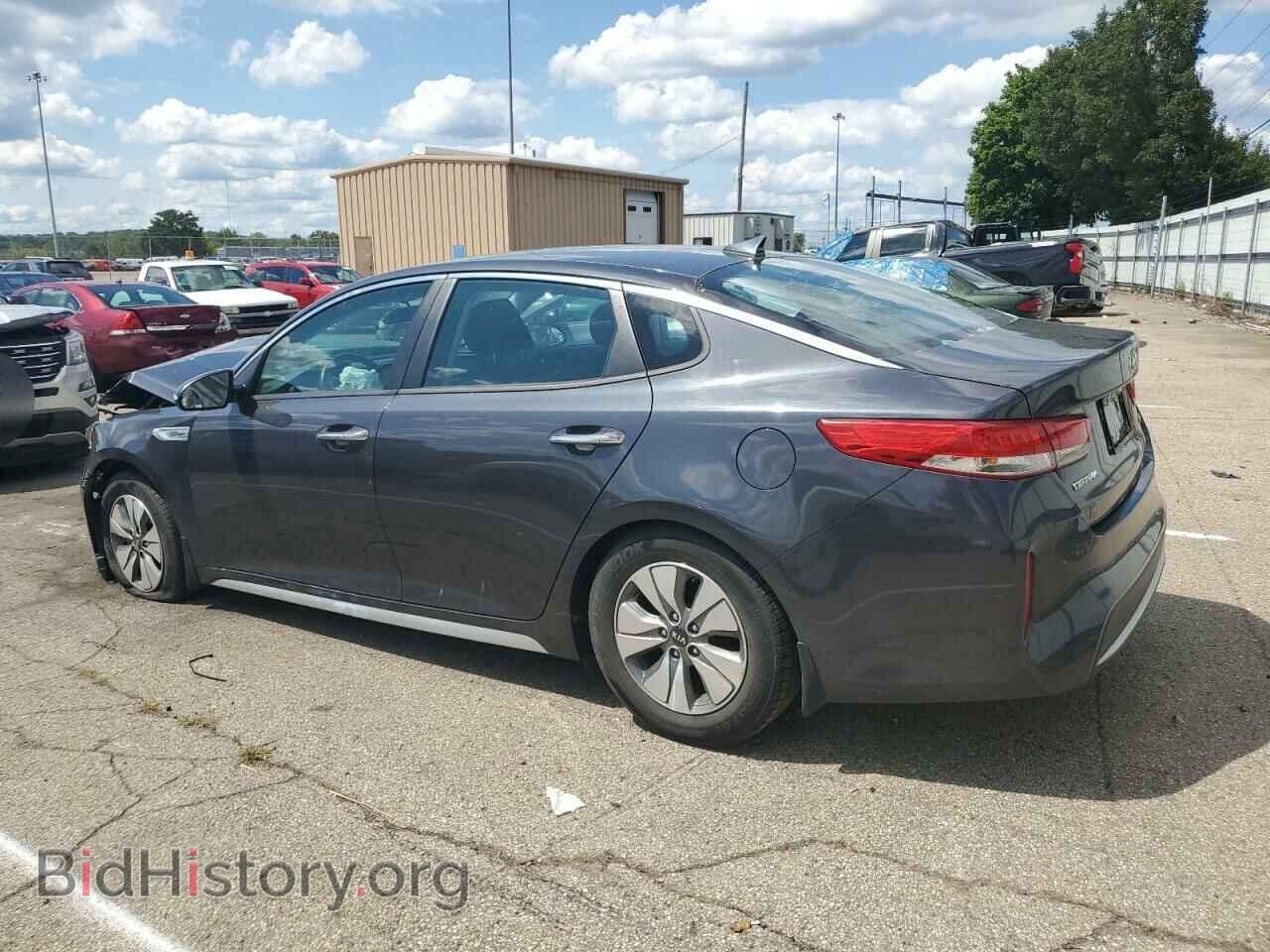 2017 KIA OPTIMA - VIN: KNAGT4LEXH5018831 - Фото 2