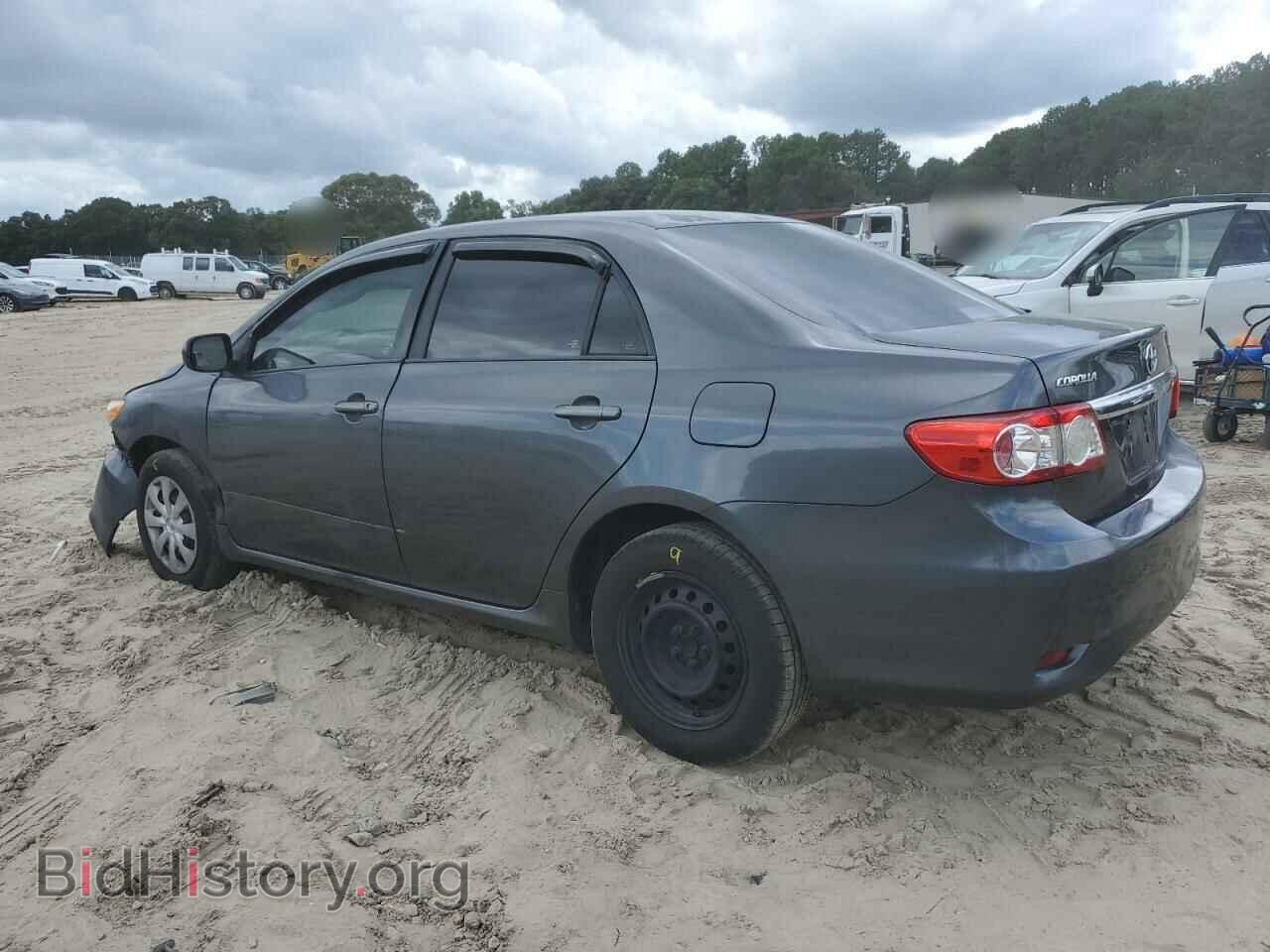2011 TOYOTA COROLLA - VIN: 2T1BU4EE6BC689849 - Фото 2