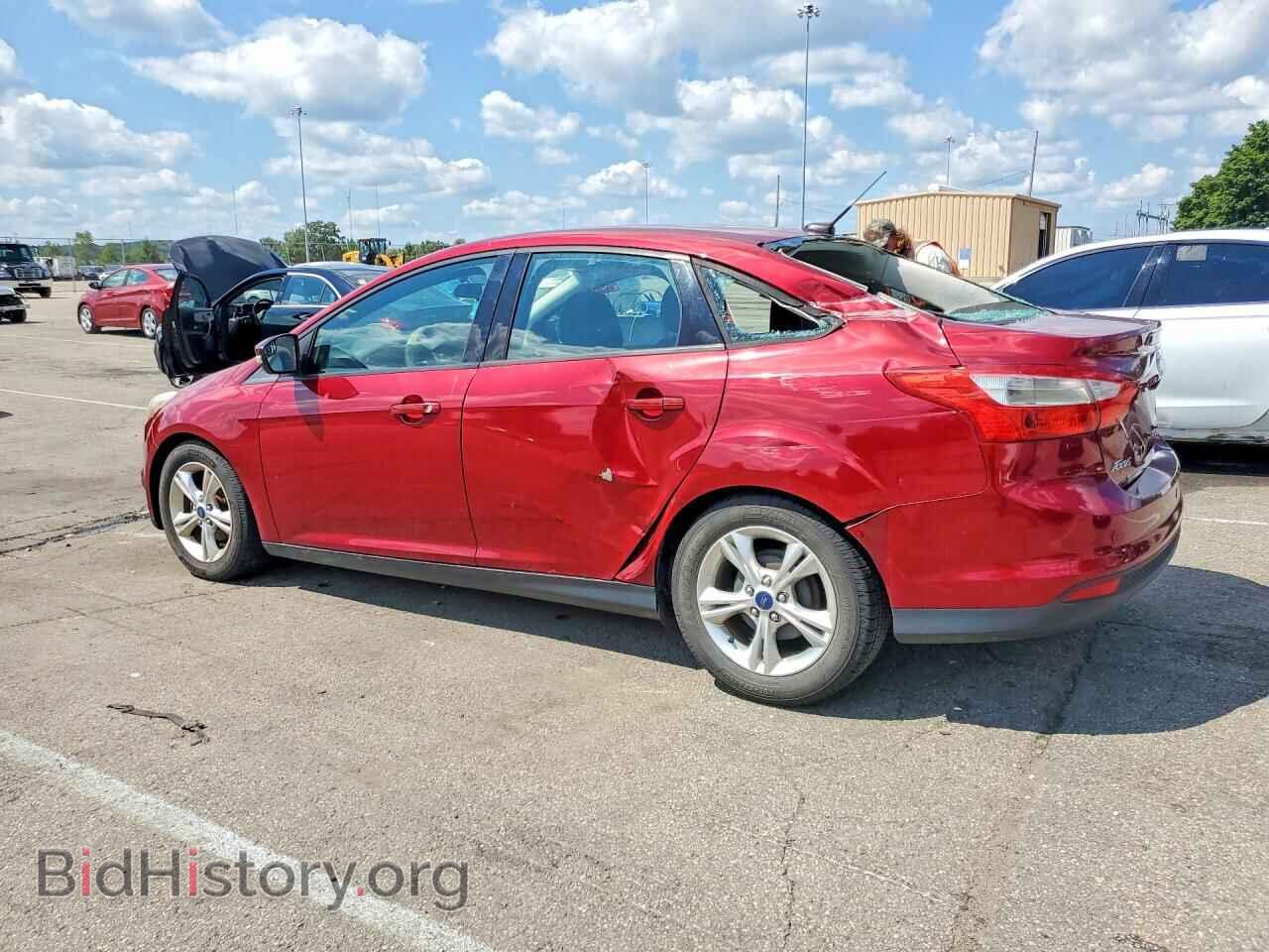 2014 FORD FOCUS - VIN: 1FADP3F2XEL194278 - Фото 2