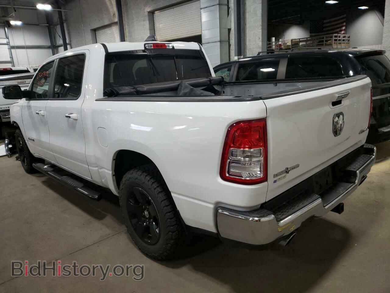 2019 RAM 1500 - VIN: 1C6SRFFT8KN680570 - Фото 3