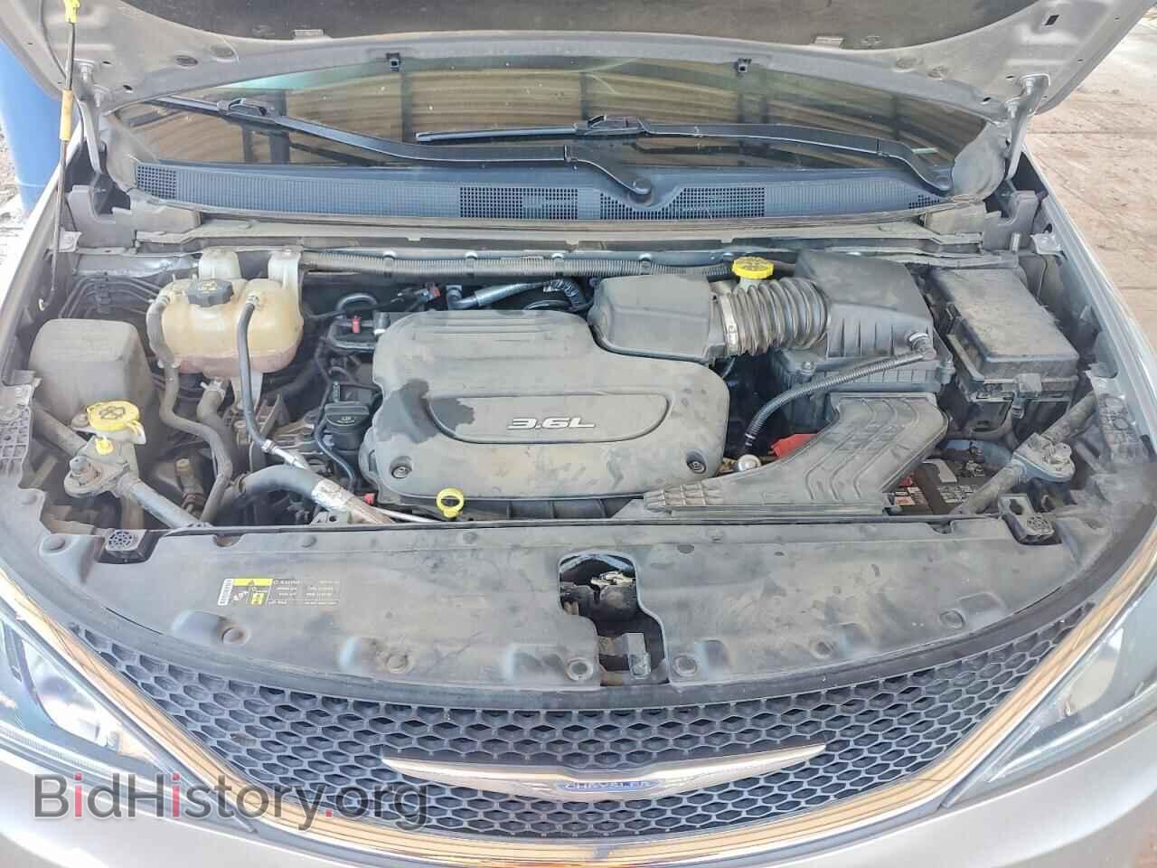 2017 CHRYSLER PACIFICA - VIN: 2C4RC1EG3HR538302 - Photo 12