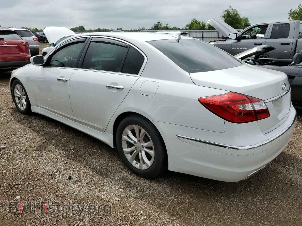 2013 HYUNDAI GENESIS - VIN: KMHGC4DD2DU242437 - Фото 2