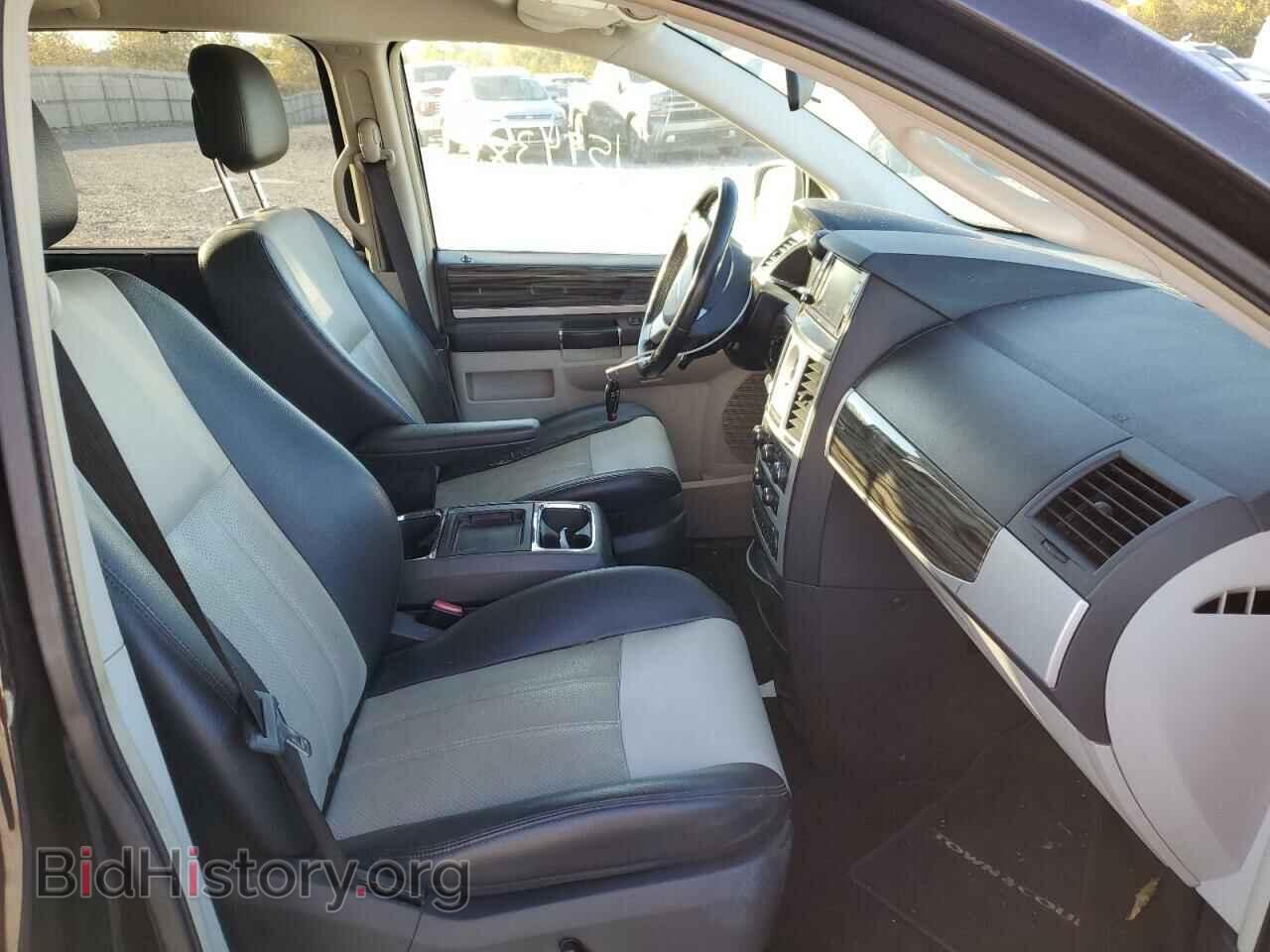 2010 CHRYSLER MINIVAN - VIN: 2A4RR5D17AR299226 - Фото 5