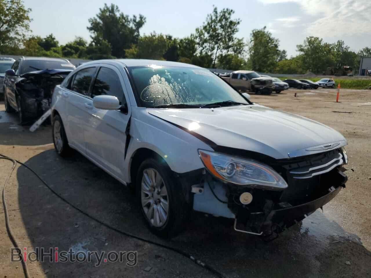2012 CHRYSLER 200 - VIN: 1C3CCBAB9CN135117 - Фото 4
