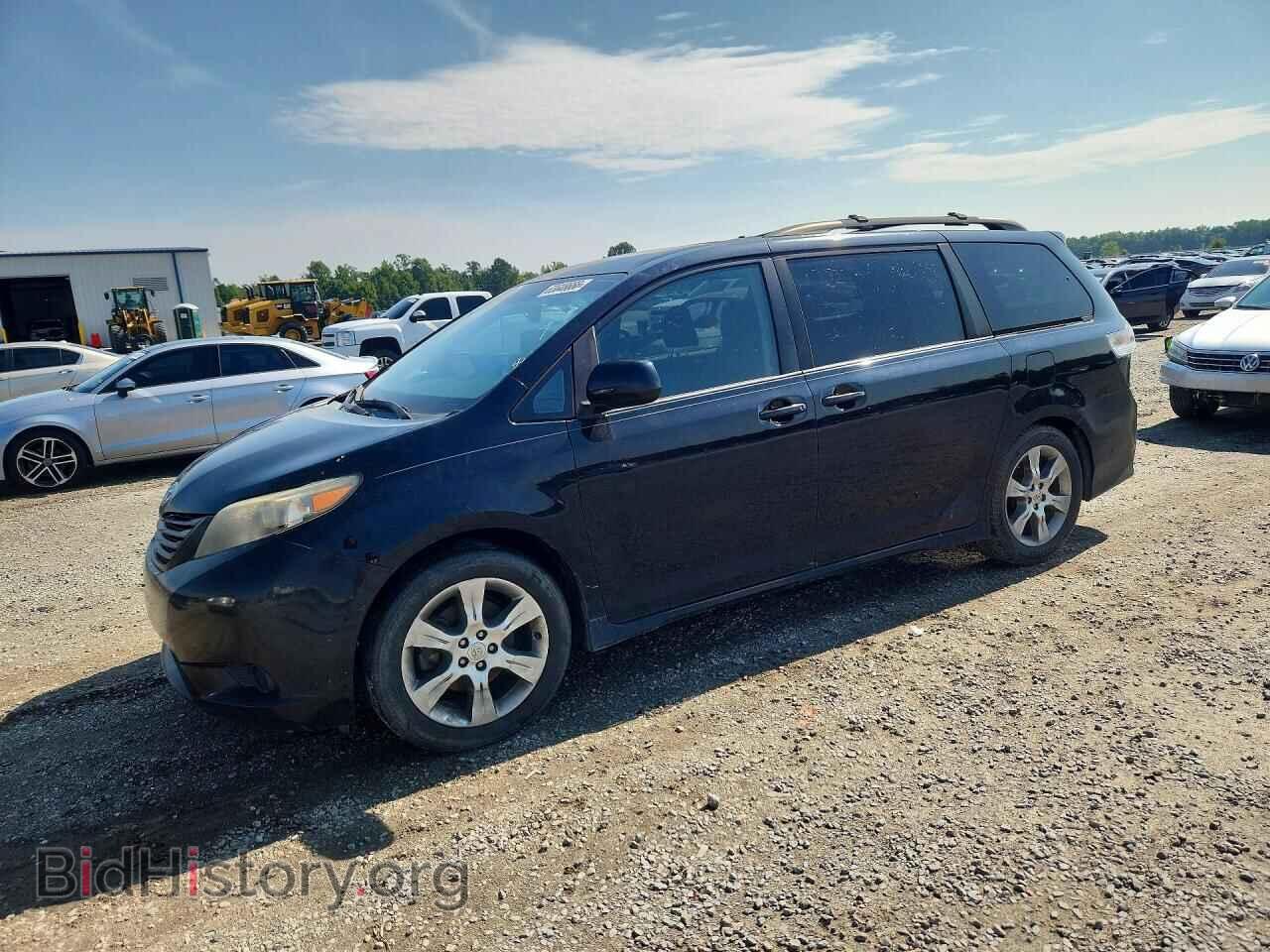Photo 5TDXK3DC0CS239841 - TOYOTA SIENNA 2012