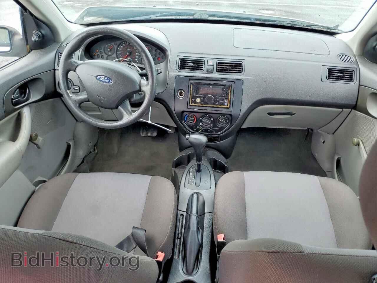 2006 FORD FOCUS - VIN: 1FAHP34N16W128359 - Фото 8