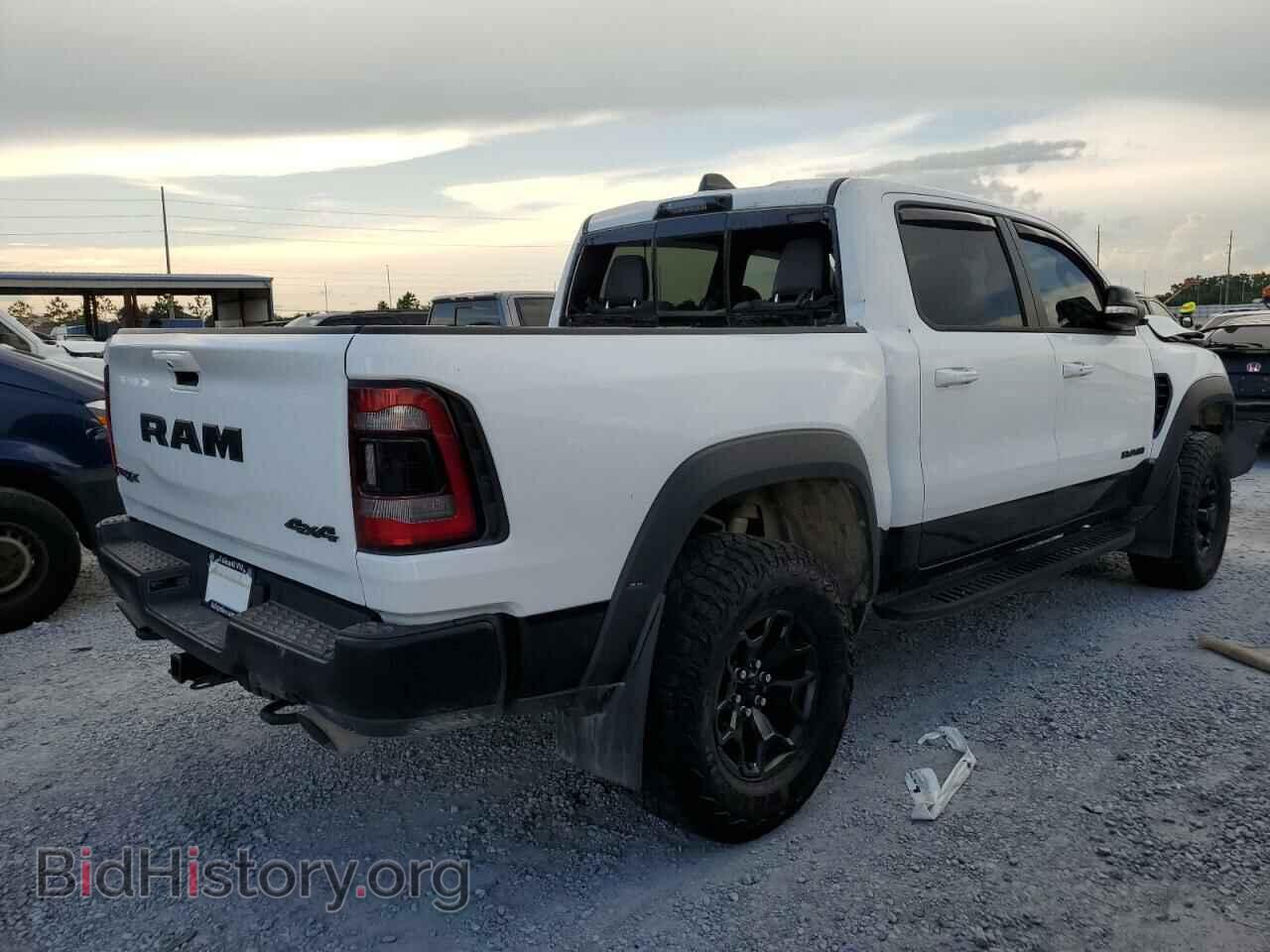 2021 RAM 1500 - VIN: 1C6SRFU98MN826444 - Photo 3