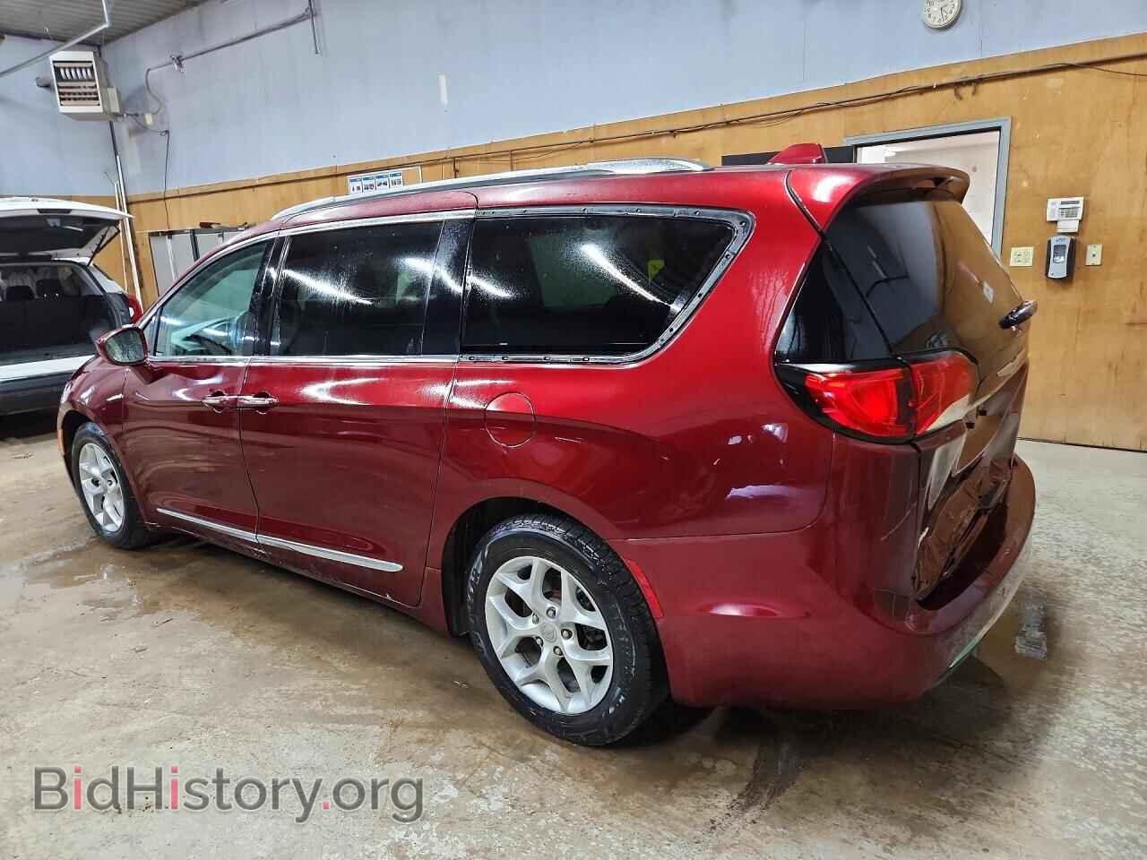 2017 CHRYSLER PACIFICA - VIN: 2C4RC1EGXHR660154 - Photo 2