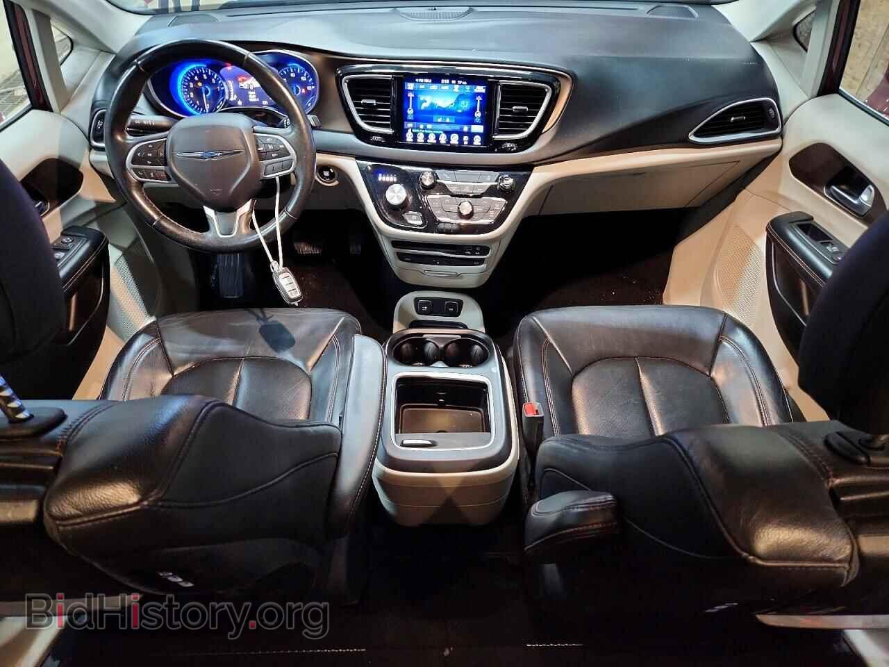 2017 CHRYSLER PACIFICA - VIN: 2C4RC1EGXHR660154 - Photo 8