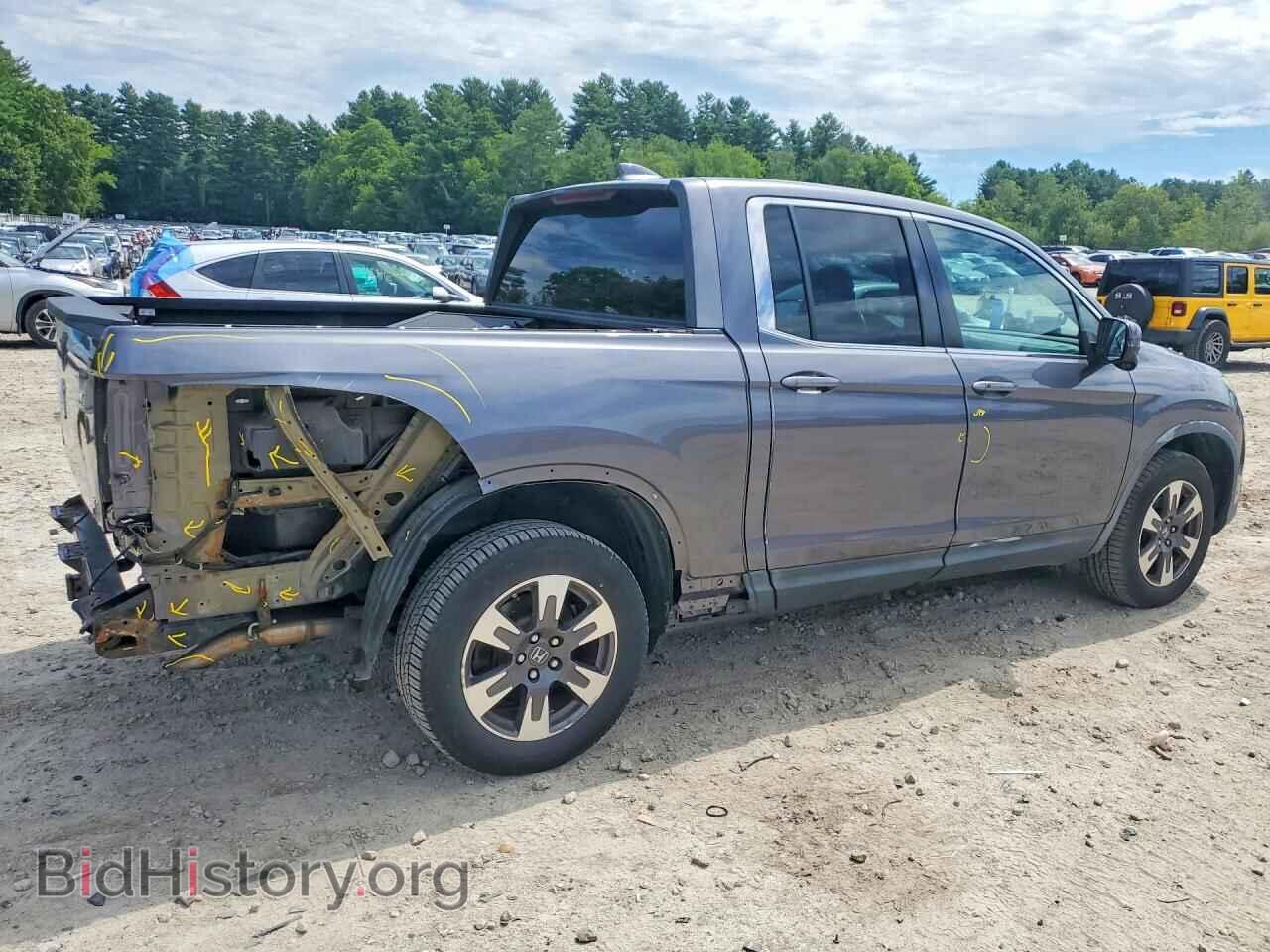 2017 HONDA RIDGELINE - VIN: 5FPYK3F60HB003995 - Фото 3