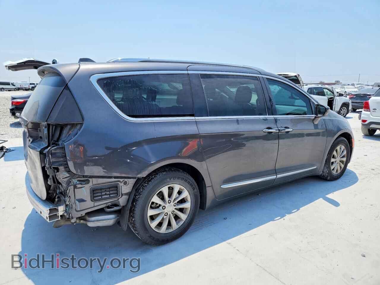 2018 CHRYSLER PACIFICA - VIN: 2C4RC1BG2JR227177 - Photo 3