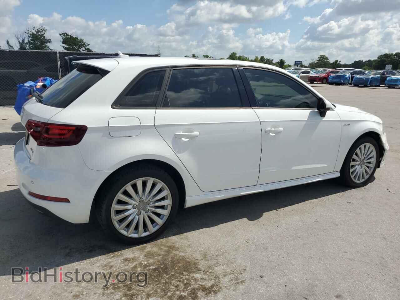 2016 AUDI A3 - VIN: WAUUPBFF0GA077375 - Фото 3