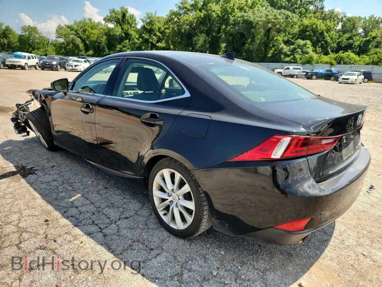 2015 LEXUS IS - VIN: JTHCF1D28F5017166 - Photo 2