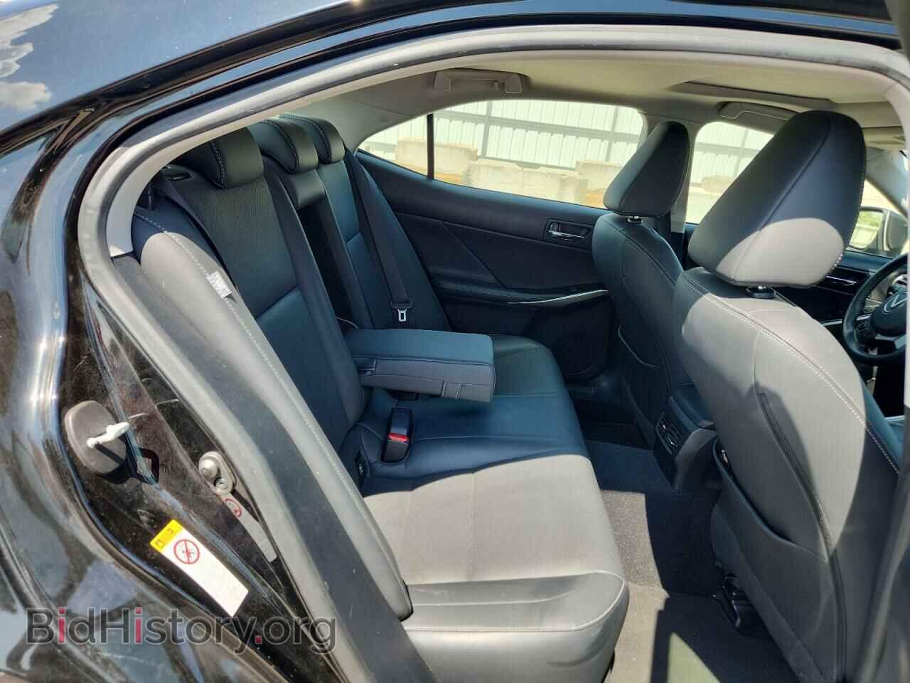 2015 LEXUS IS - VIN: JTHCF1D28F5017166 - Photo 10