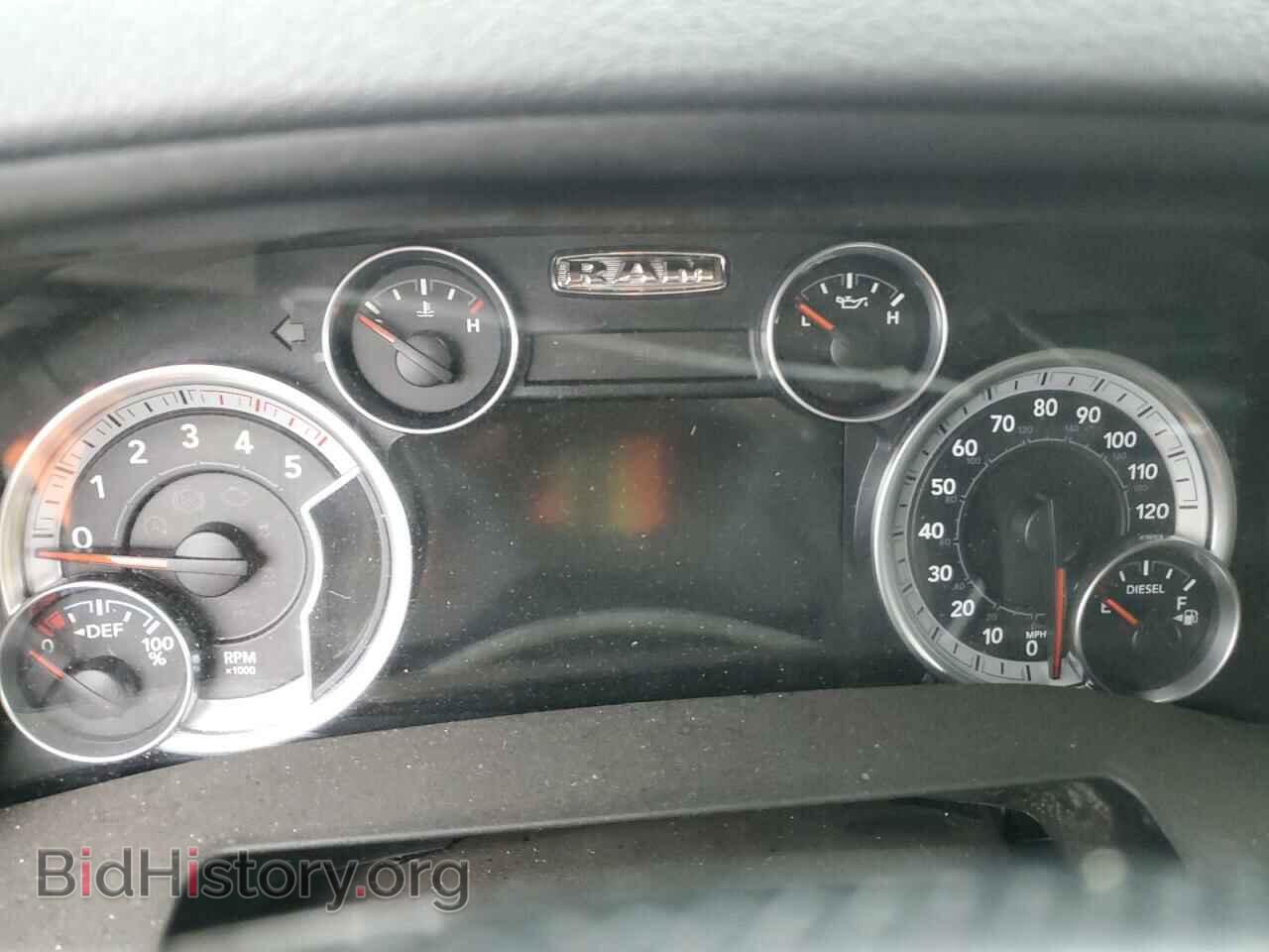2015 RAM All Models - VIN: 3C63RRHL8FG633413 - Photo 9