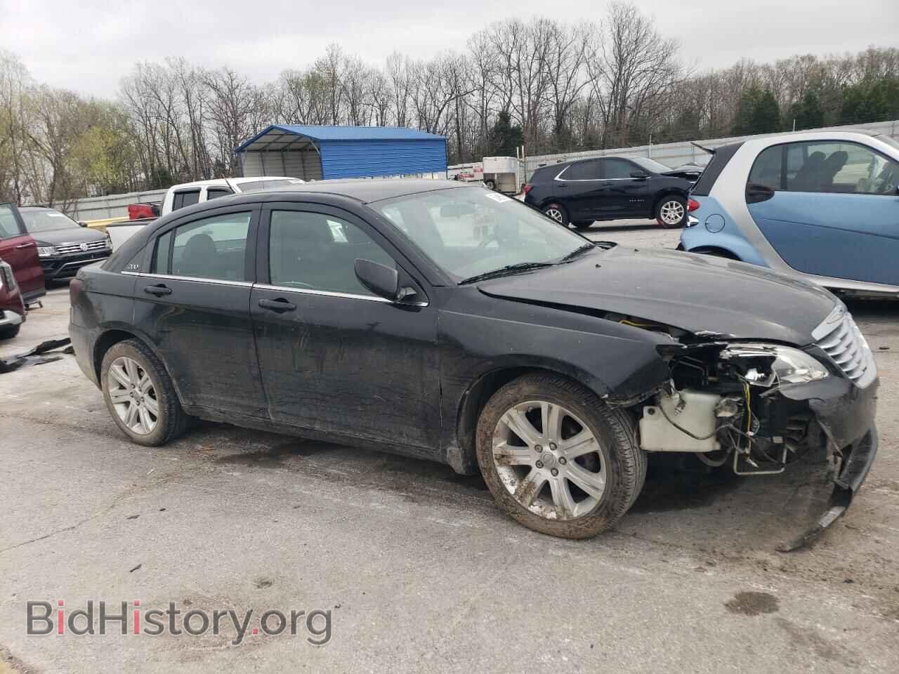 2013 CHRYSLER 200 - VIN: 1C3CCBAB5DN685948 - Фото 4