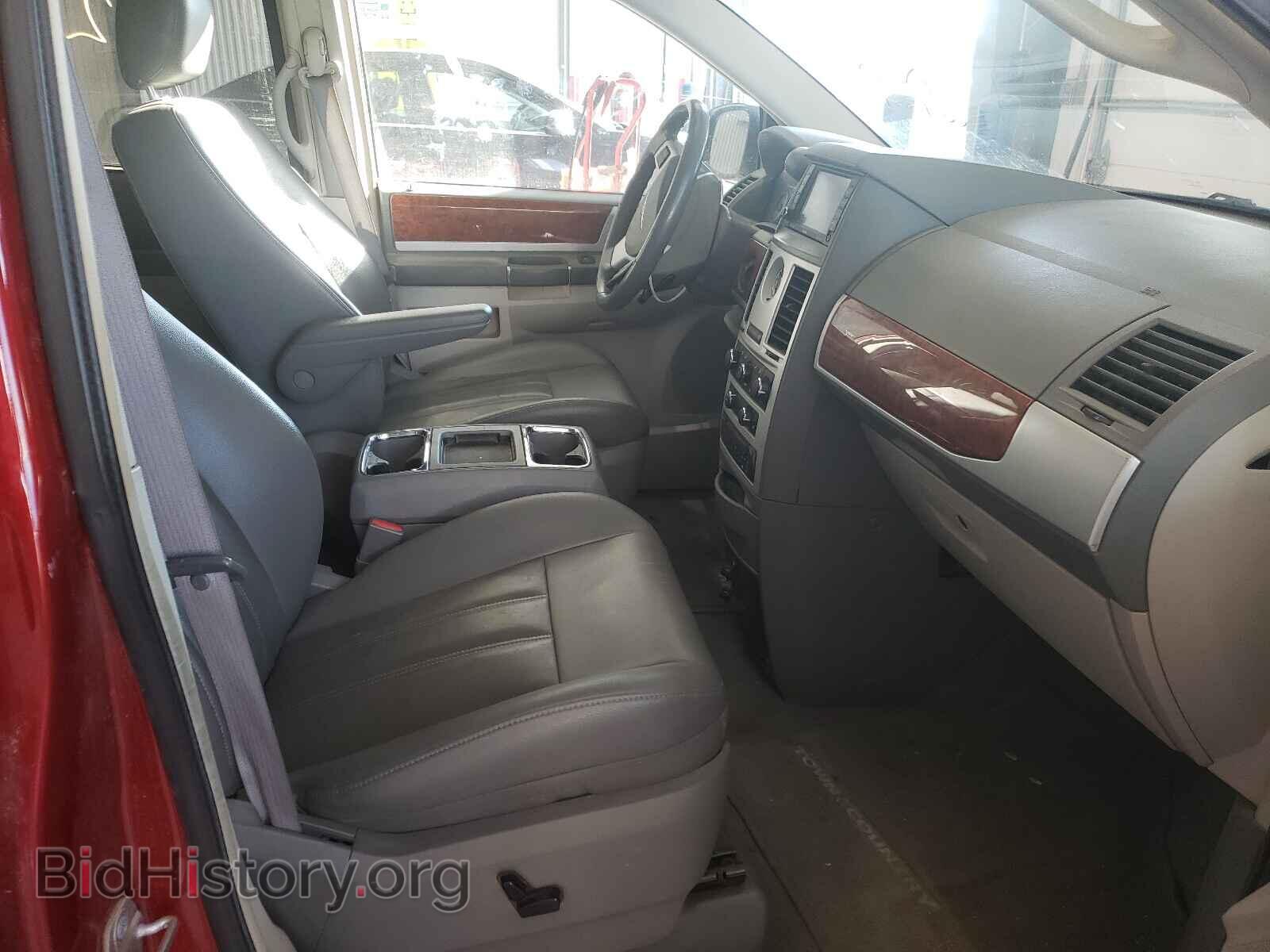 2009 CHRYSLER MINIVAN - VIN: 2A8HR54X09R566734 - Фото 5