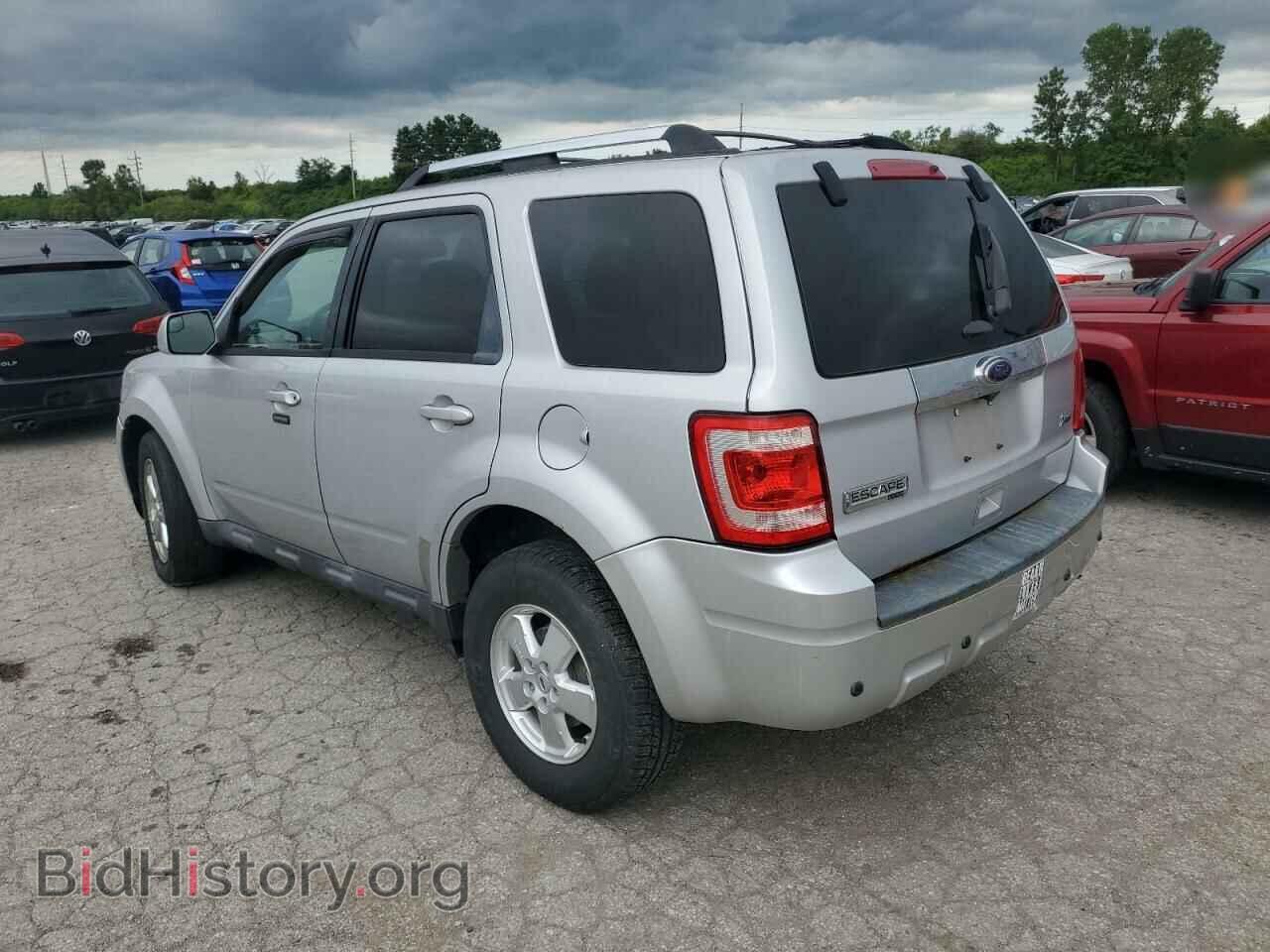 2011 FORD ESCAPE - VIN: 1FMCU9EG0BKC37652 - Фото 2