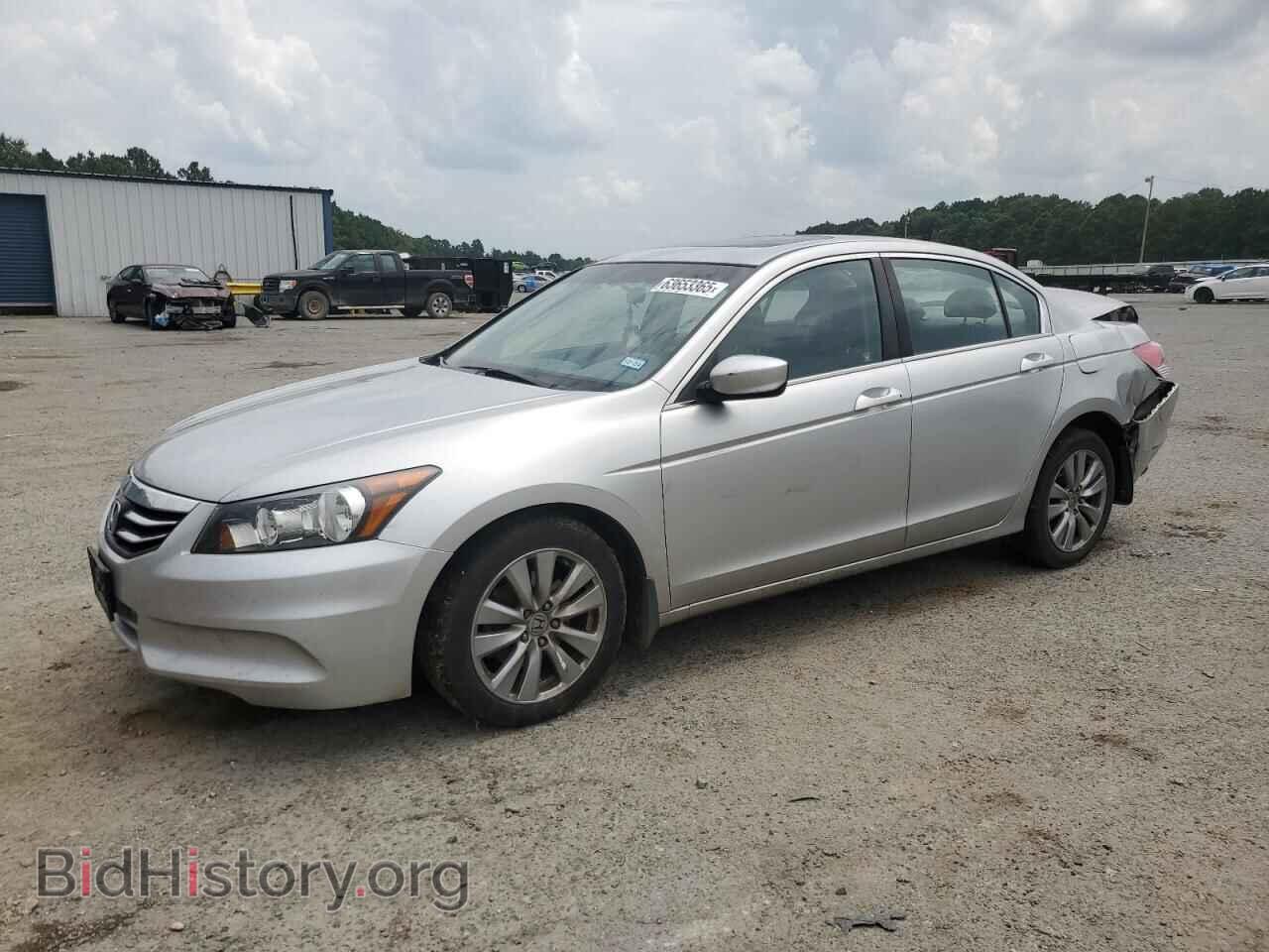 Photo 1HGCP2F75CA218654 - HONDA ACCORD 2012
