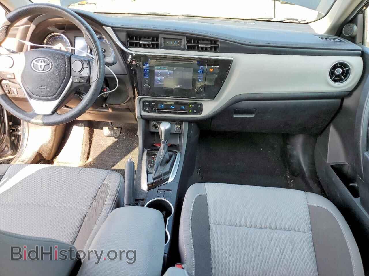2017 TOYOTA COROLLA - VIN: 2T1BURHE3HC836355 - Фото 8